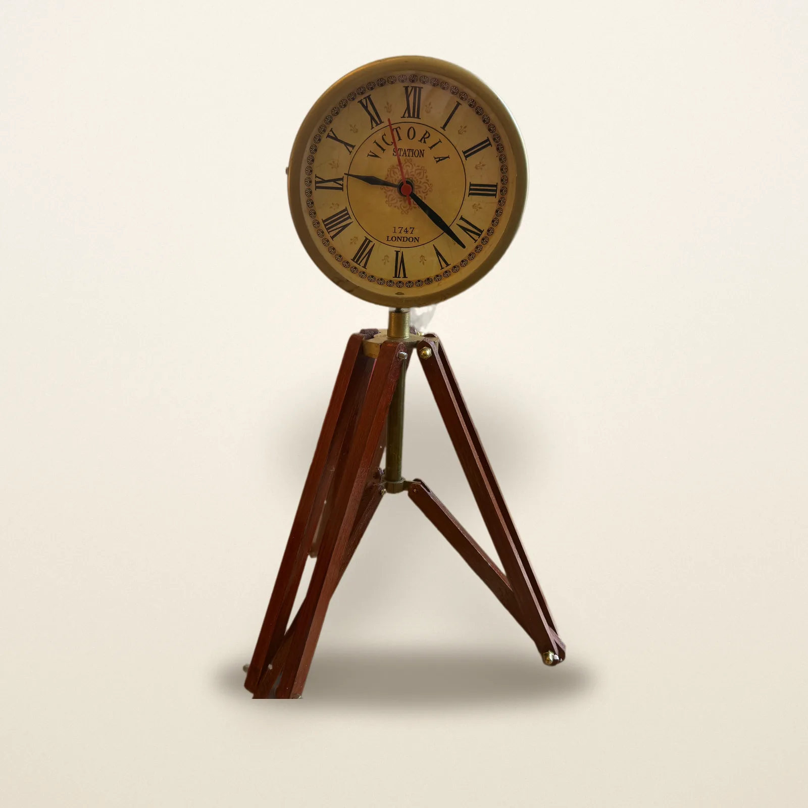 Victoria Station Tripod Clock